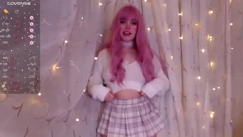 Kira online show from 01/02/25, 07:33