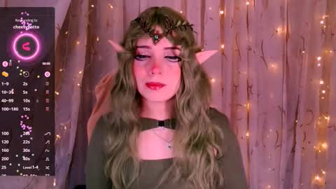 Kira online show from 10/24/25, 08:00