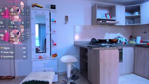 Snapshot of _maria_angel_ chatting on 02/26/25, 10:09 Maria Angel online show from 02/26/25, 10:09