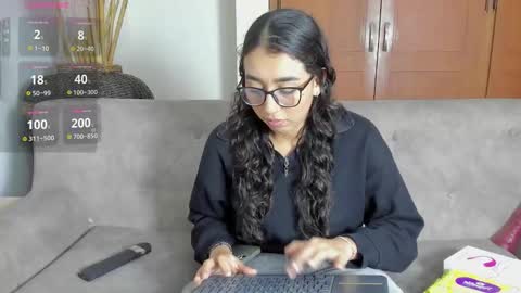 Maria online show from 09/10/25, 03:28