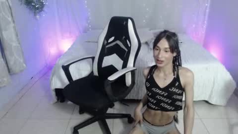 Snapshot of _marianafox chatting on 11/11/25, 07:47 Mariana Fox online show from 11/11/25, 07:47