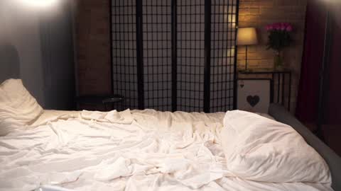 Marie -   -25 discount online show from 01/05/25, 08:00