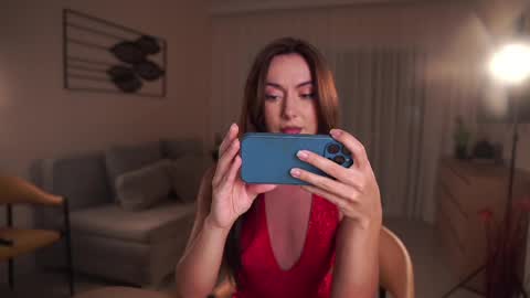 Marie -   -25 discount online show from 02/15/25, 11:03