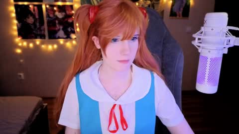 Snapshot of _mariko_ chatting on 01/31/25, 03:22 Mariko online show from 01/31/25, 03:22