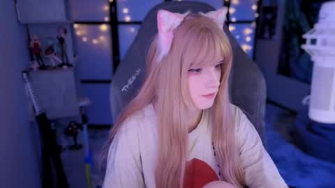 Snapshot of _mariko_ chatting on 09/28/25, 03:06 Mariko online show from 09/28/25, 03:06