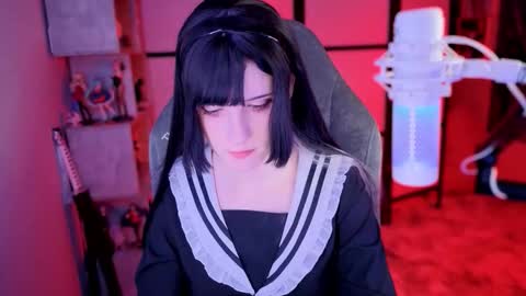 Snapshot of _mariko_ chatting on 10/24/25, 03:41 Mariko online show from 10/24/25, 03:41