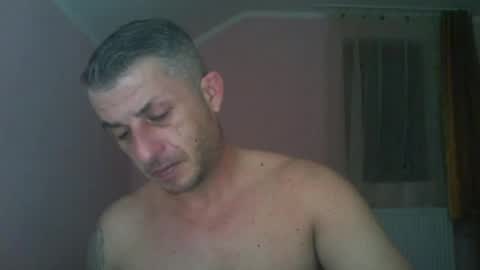 Snapshot of _marrrio chatting on 12/15/24, 11:31 _marrrio online show from 12/15/24, 11:31