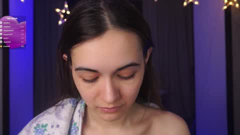  Gwen  online show from 12/05/24, 01:14