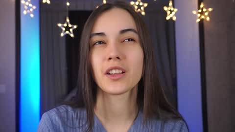  Gwen  online show from 12/05/24, 06:33