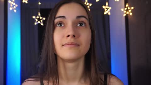  Gwen  online show from 12/05/24, 09:39