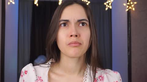  Gwen  online show from 12/22/24, 11:31