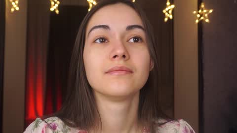  Gwen  online show from 12/27/24, 08:50