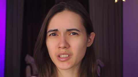  Gwen  online show from 01/25/25, 12:38