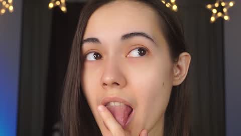  Gwen  online show from 01/29/25, 07:32