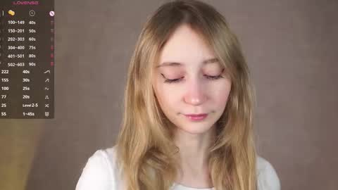  Gwen  online show from 10/03/25, 03:36