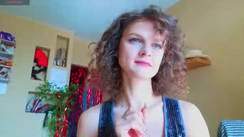 Sophia online show from 07/24/26, 09:51