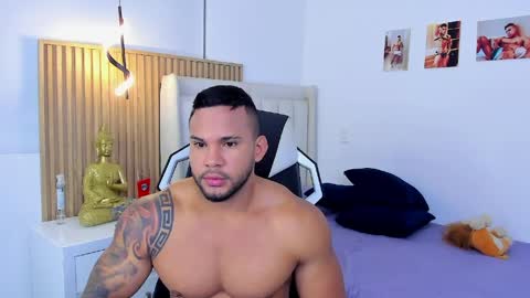 _matthew_santos_ online show from 03/31/26, 01:51