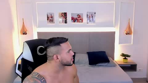 _matthew_santos_ online show from 05/17/26, 01:25