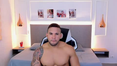 _matthew_santos_ online show from 07/04/26, 12:17