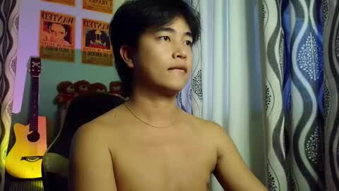 Snapshot of _maxurbate chatting on 12/18/25, 09:15 MAX Dont forget to follow online show from 12/18/25, 09:15