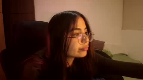 Snapshot of _maxxx1_ chatting on 06/05/26, 01:01 max and abby online show from 06/05/26, 01:01