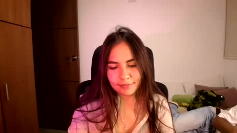 max and abby online show from 07/11/26, 01:30