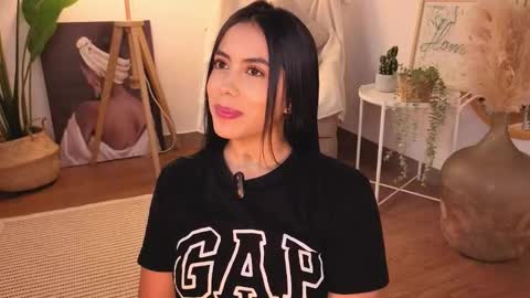 Megan online show from 11/14/25, 08:29