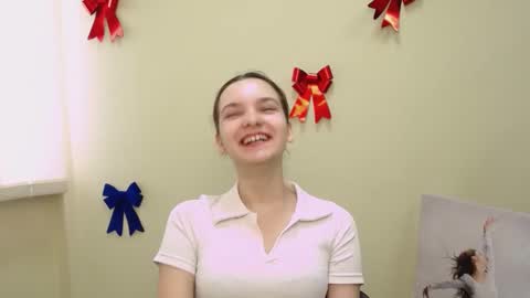 Susie online show from 02/05/25, 10:19