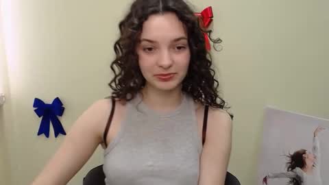 Susie online show from 03/04/25, 10:46