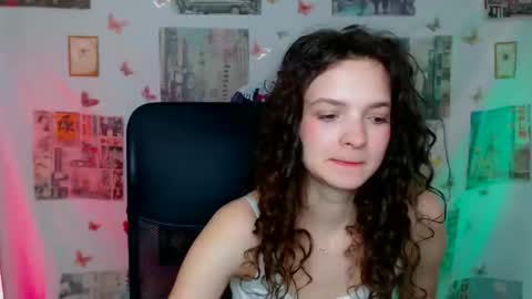 Susie online show from 04/08/26, 12:16