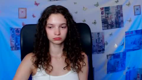 Snapshot of _megasta chatting on 07/16/26, 12:22 Susie online show from 07/16/26, 12:22