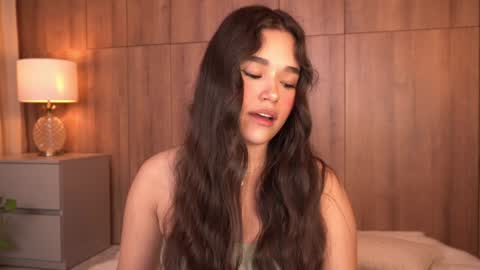 Snapshot of _meghan_gomez1_ chatting on 11/21/25, 09:46 online show from 11/21/25, 09:46