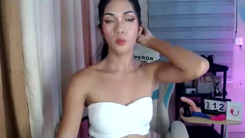 Melly online show from 03/12/26, 09:26