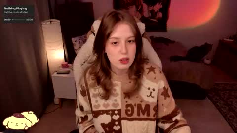 Snapshot of _meowmiko__ chatting on 11/25/25, 10:54 miko3 online show from 11/25/25, 10:54