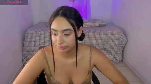 Mia online show from 07/31/26, 09:25