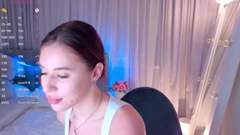 Snapshot of _mila__aa chatting on 02/05/26, 10:20 Milana online show from 02/05/26, 10:20