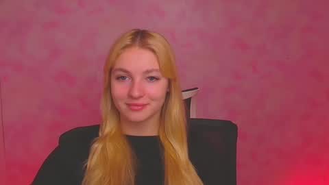 Melanie online show from 12/24/24, 06:55