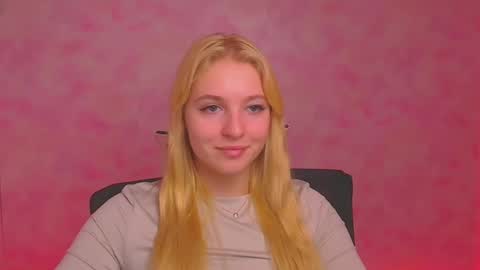 Melanie online show from 01/04/25, 03:28