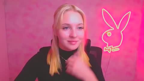 Melanie online show from 09/18/25, 11:34