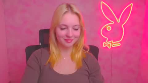 Melanie online show from 10/14/25, 06:03