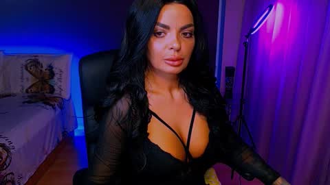 Milani online show from 11/10/25, 06:29