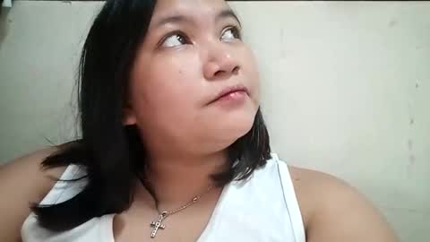 _milkytitsmomxx_ online show from 12/22/25, 03:03