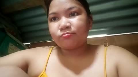 _milkytitsmomxx_ online show from 05/05/26, 01:46