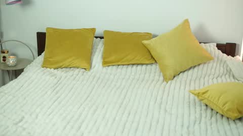 _million_dollarsmile online show from 02/23/26, 04:15