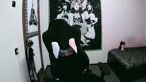 Millisi online show from 03/06/25, 11:09