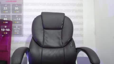 Snapshot of _milu23_ chatting on 05/11/26, 04:04 _milu23_ online show from 05/11/26, 04:04