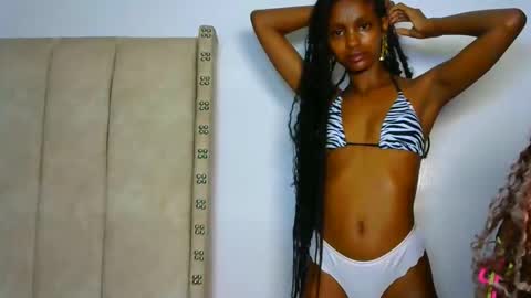 Snapshot of _mimimars chatting on 02/08/26, 03:43 Mimi online show from 02/08/26, 03:43