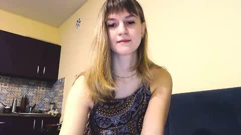 Snapshot of _minnie_boo_ chatting on 12/24/24, 10:44 Boo online show from 12/24/24, 10:44