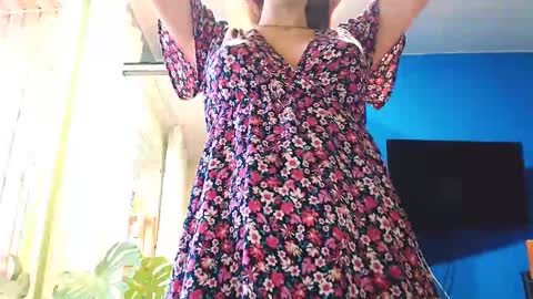 Snapshot of _minnie_boo_ chatting on 01/01/25, 09:49 Boo online show from 01/01/25, 09:49