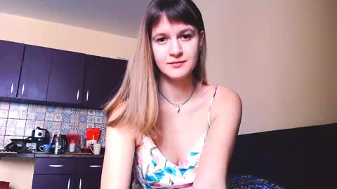 Snapshot of _minnie_boo_ chatting on 01/02/25, 08:39 Boo online show from 01/02/25, 08:39